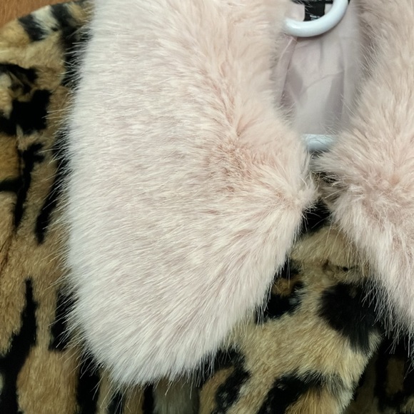 Topshop leopard faux fur coat! - Picture 2 of 9